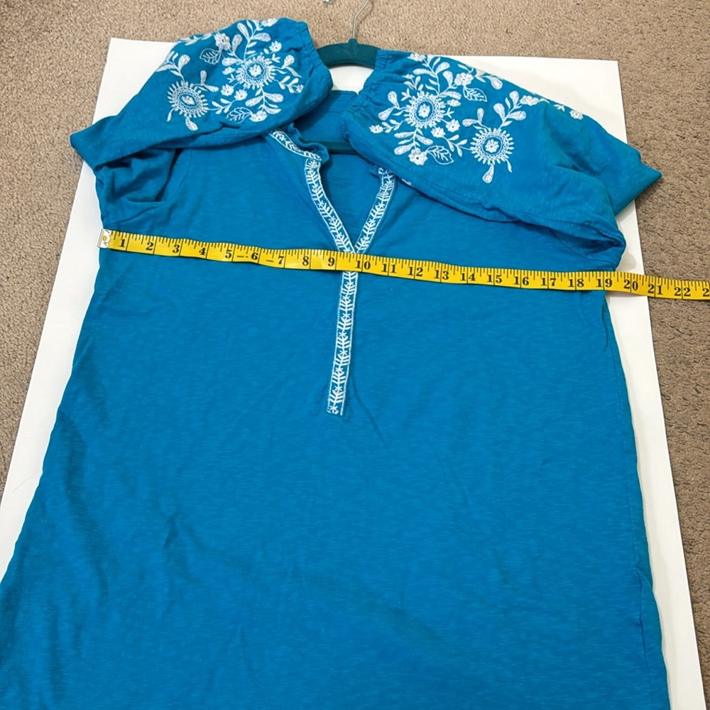TALBOTS 100% Cotton Blue Embroidered Top Size Medium - Picture 8 of 11
